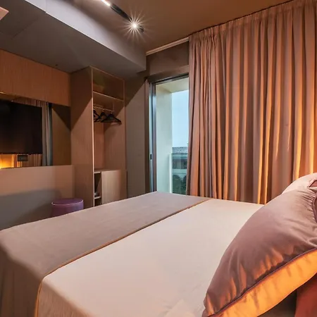 Lägenhet Dimora San Girolamo Luxury E